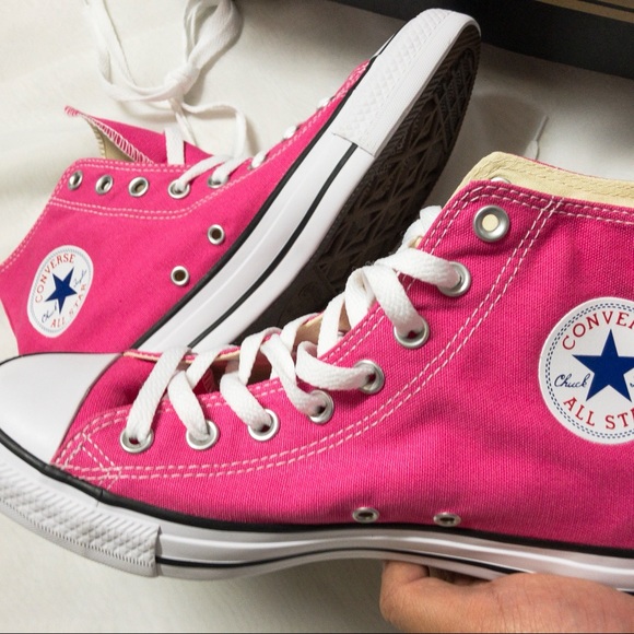 💠SOLD💠 Converse High top in Pink White - Picture 3 of 8